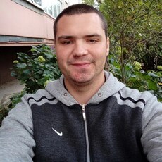 Тарас, 31, Каменногорск