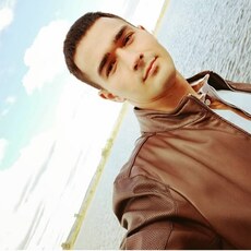 Кирилл, 32, Верхняя Салда