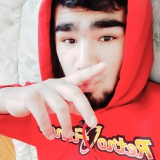 Пётр, 25, Васильевка