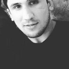 Артёмий, 34, Углегорск (ДНР)