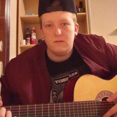 Миша, 26, Волосово