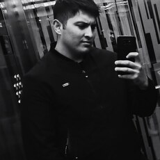 Аркадий, 23, Коряжма