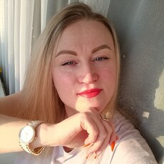 Нина, 40, Грязи