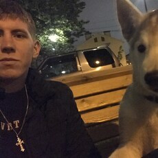 Олег, 26, Красногоровка