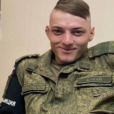 Роман, 27, Людиново