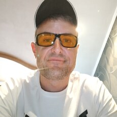 Петя, 37, Угледар