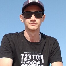 Валера, 26, Зубцов