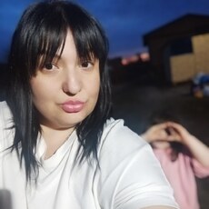 Юля, 39, Свободный