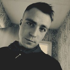Максим, 29, Мелитополь