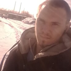 Захар, 20, Сенгилей
