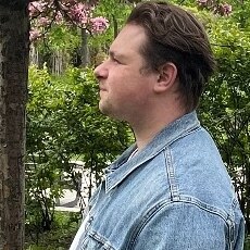 Макс, 25, Кременная