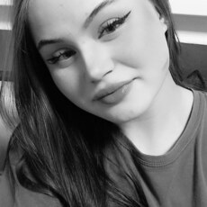 Полина, 21, Тарко-Сале