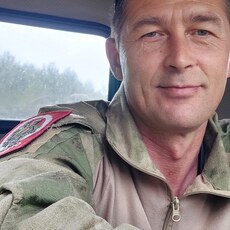 Евгений, 47, Майский