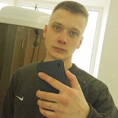 Серёга, 22, Порхов