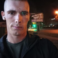 Родион, 25, Озёрск (Калининградская область)