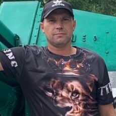 Юра, 39, Токмак