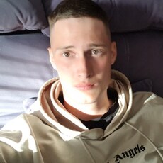 Паша, 22, Макушино