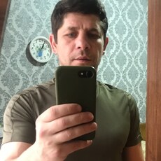 Михаил, 39, Дегтярск