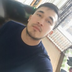 Эдик, 30, Барнаул