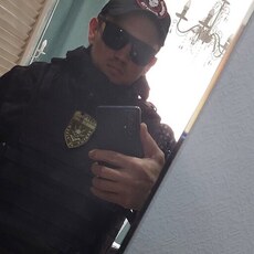 Альбик, 32, Зверево
