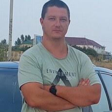 Альбик, 27, Сорск