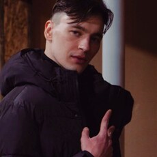 Владлен, 26, Томари