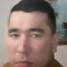 Александр, 32, Нягань