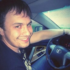 Андрей, 22, Кизел