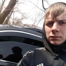 Дмитрий, 25, Дмитровск