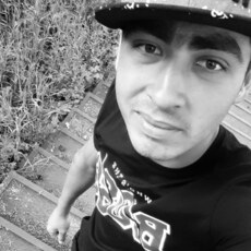Илюха, 27, Чусовой