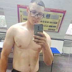 Пётр, 21, Нерюнгри