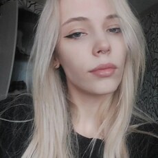Елена, 25, Емва