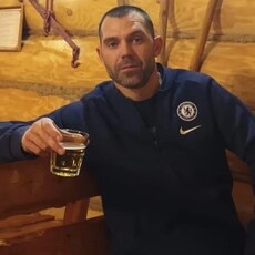 Макс, 41, Карпинск