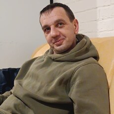 Макс, 40, Суворов