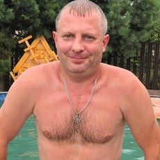 Оскар, 46, Сурск