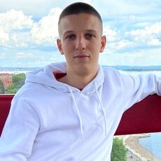 Ратмир, 26, Красноуральск