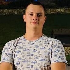Григорий, 27, Агрыз