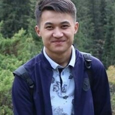 Мирослав, 22, Куртамыш