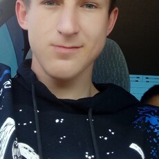 Алексей, 21, Петров Вал