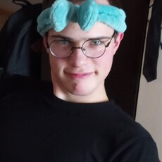 Андрей, 20, Донецк (Ростовская область)