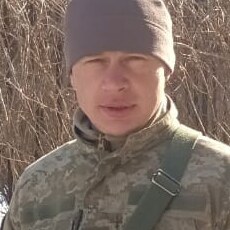 Даня, 32, Купино