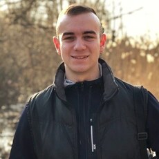Юра, 27, Томари