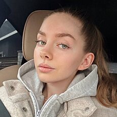 Евгения, 26, Калачинск