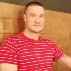 Руслан, 32, Каменск-Уральский