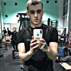 Леонид, 23, Новороссийск