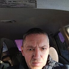 Артём, 45, Колтуши