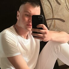 Вячеслав, 25, Белоусово