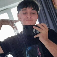 Лёня, 22, Белоярский