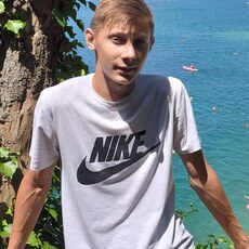 Геннадий, 20, Красногоровка