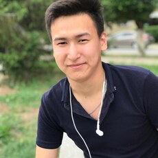 Николай, 23, Губаха